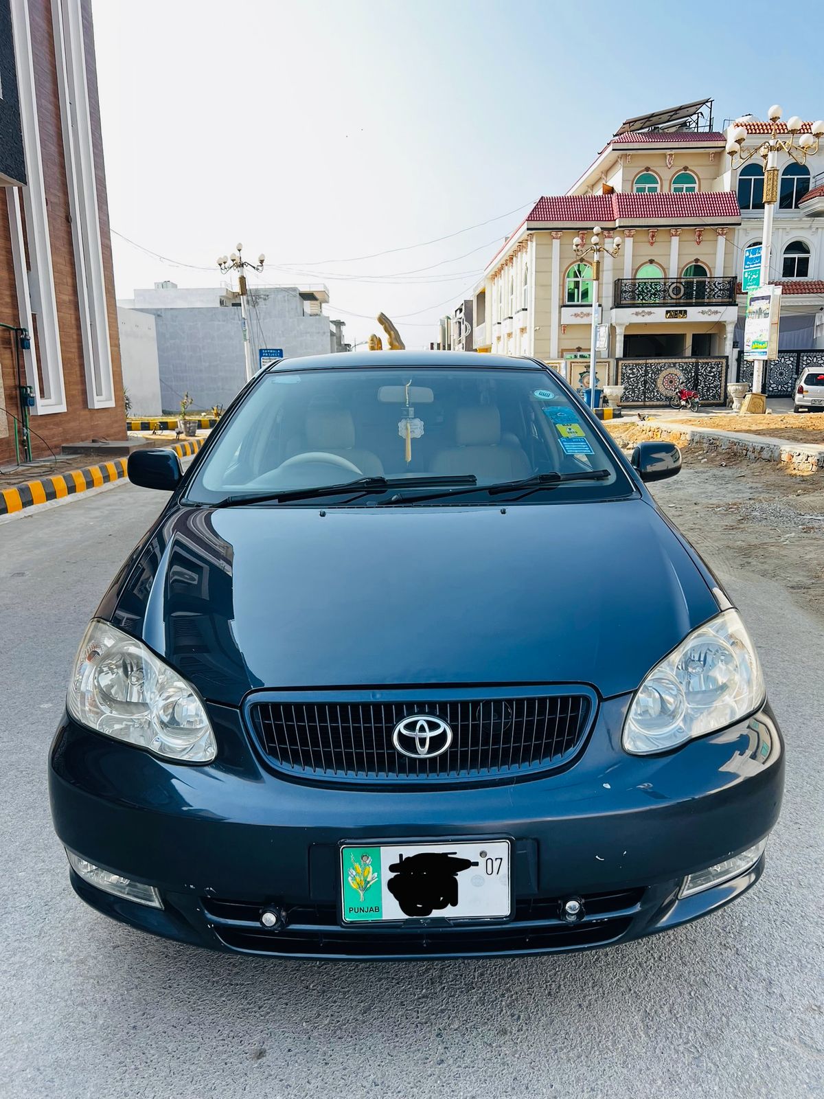 COROLLA GLi