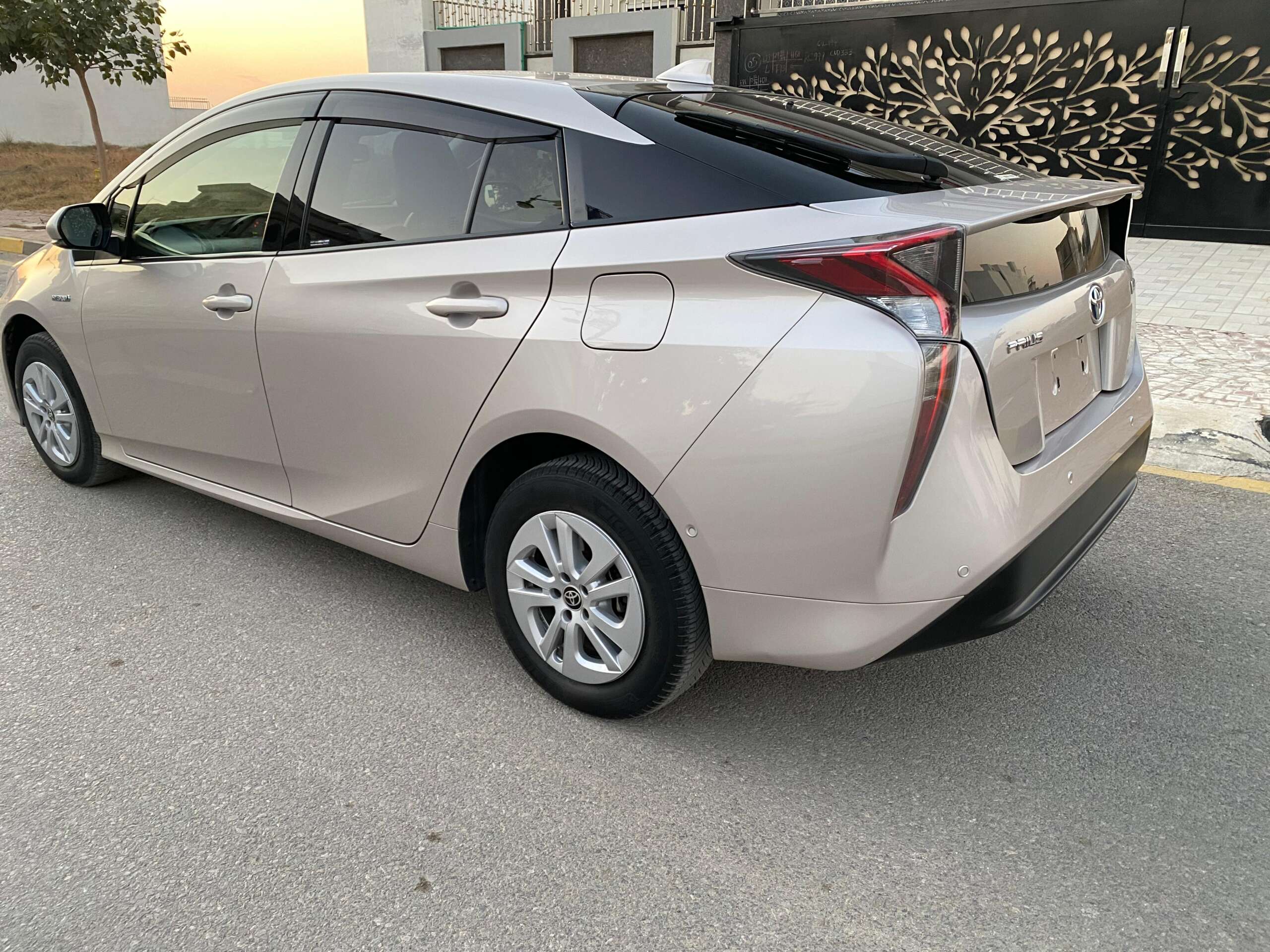 PRIUS