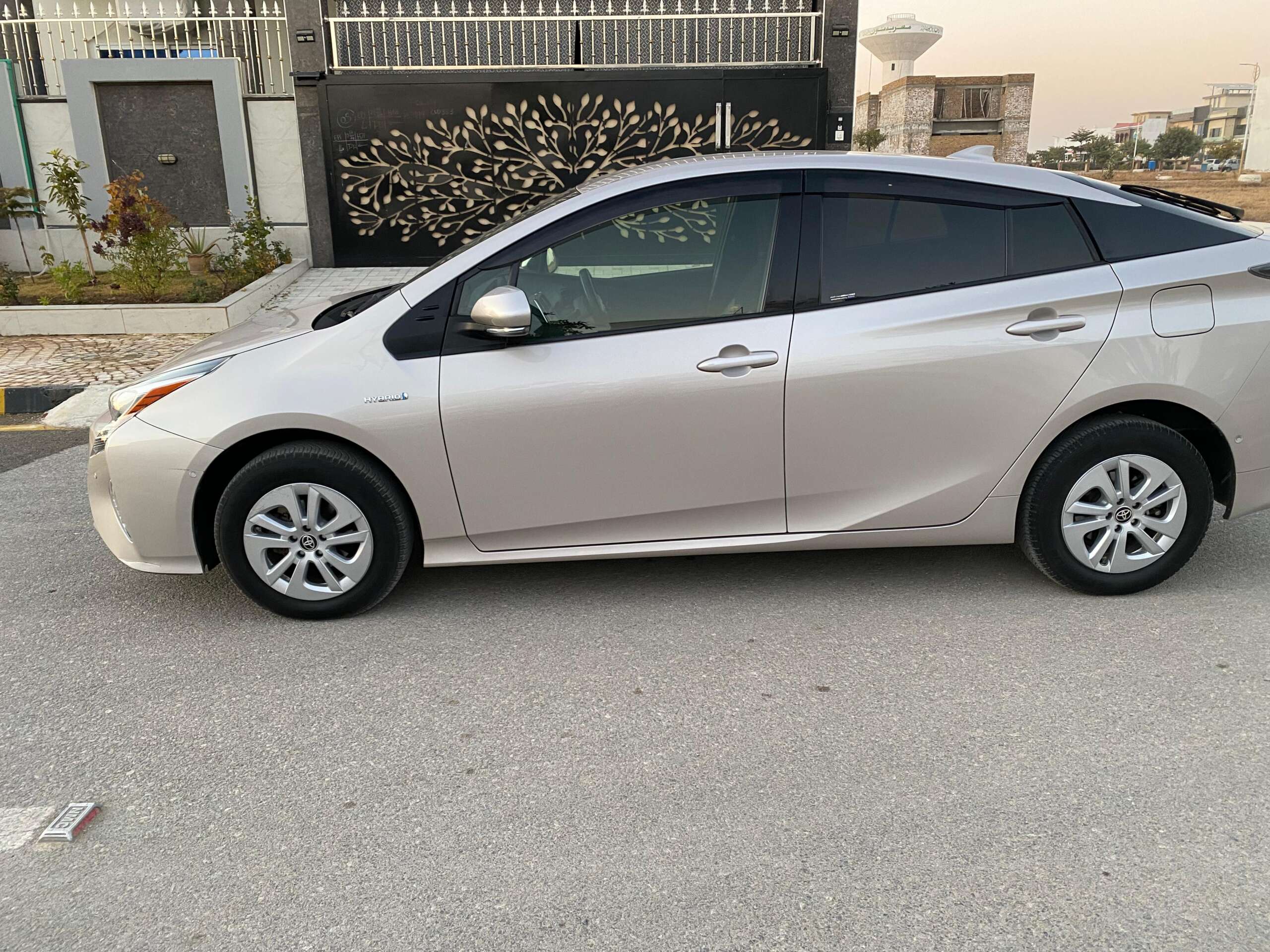 PRIUS