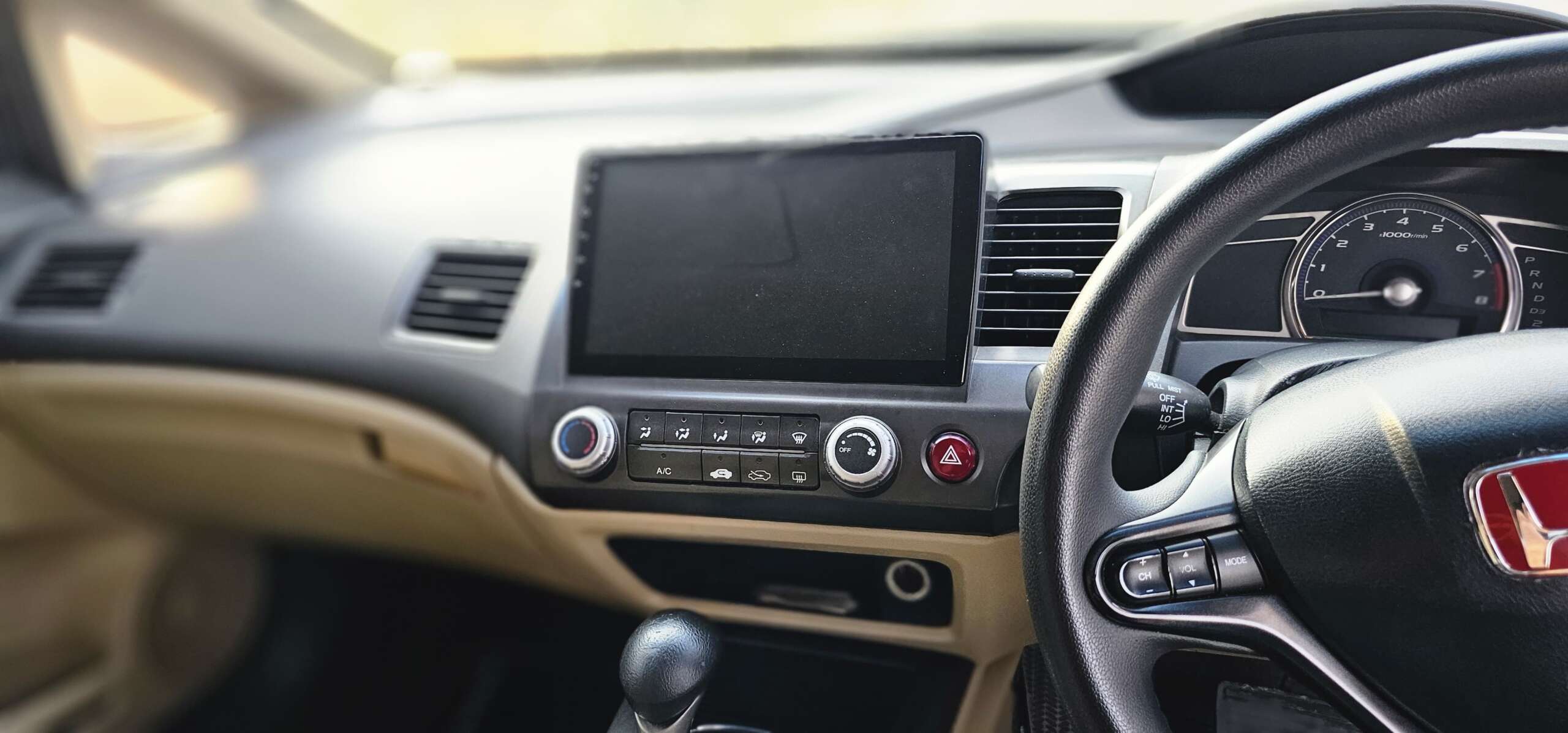 CIVIC REBONE (VTi 1.8 i-vtec)