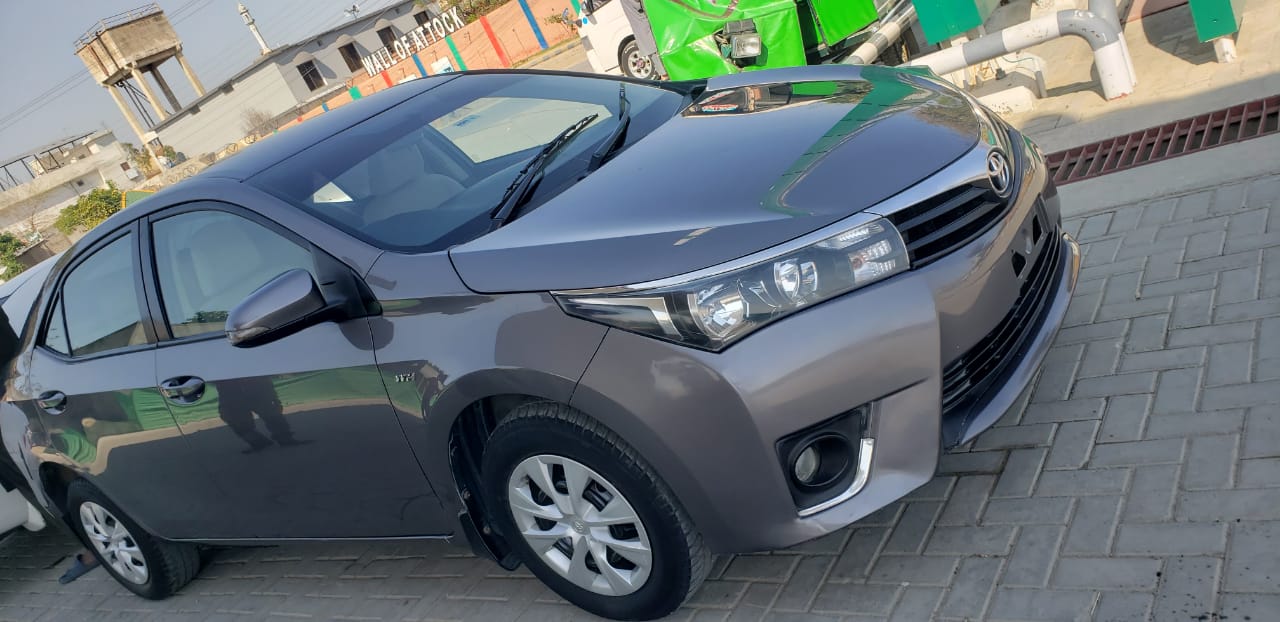 COROLLA GLi