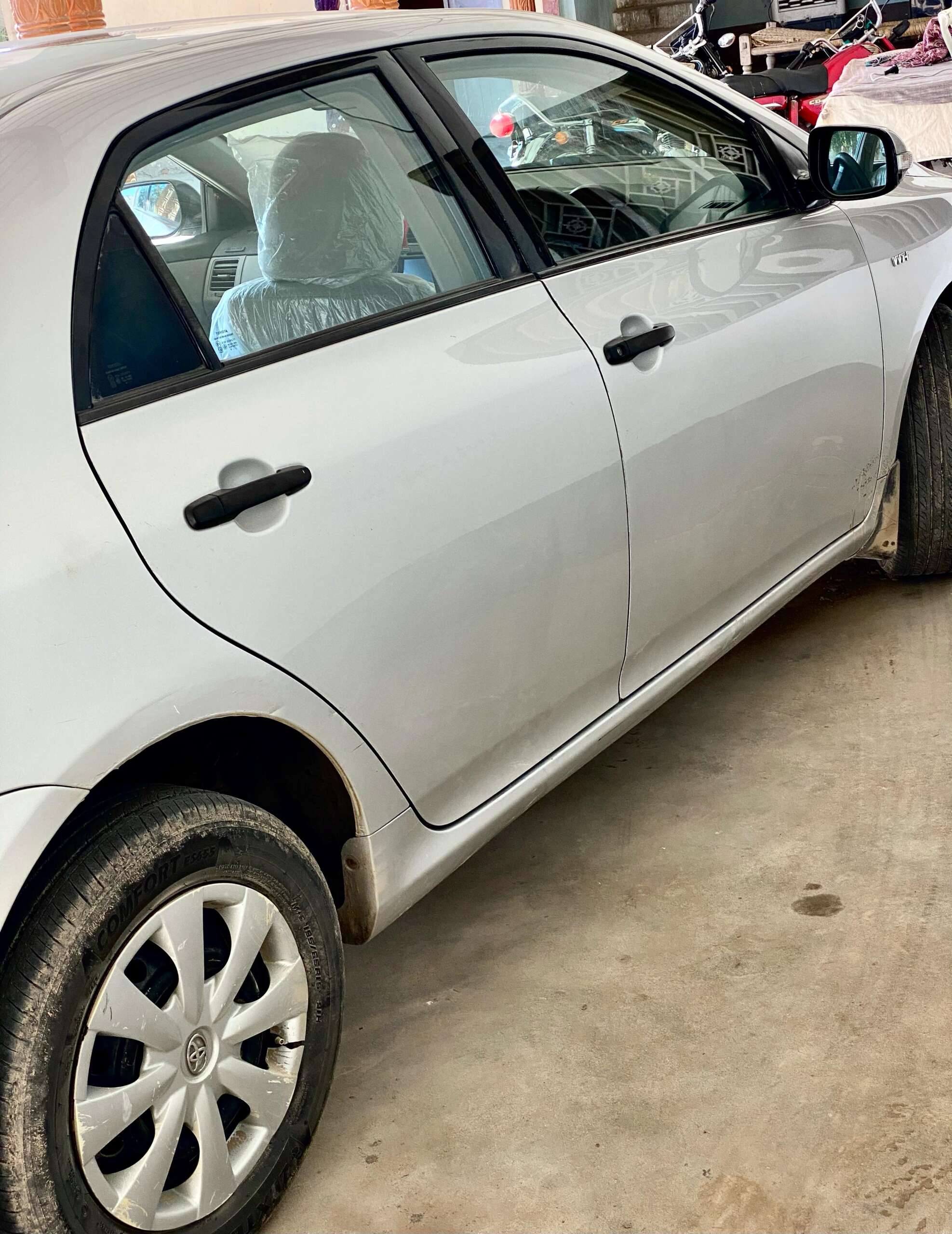 COROLLA GLi