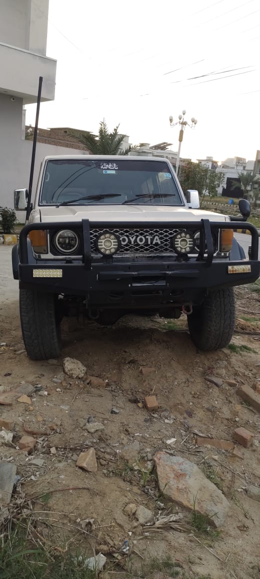 LAND CRUSER PRADO