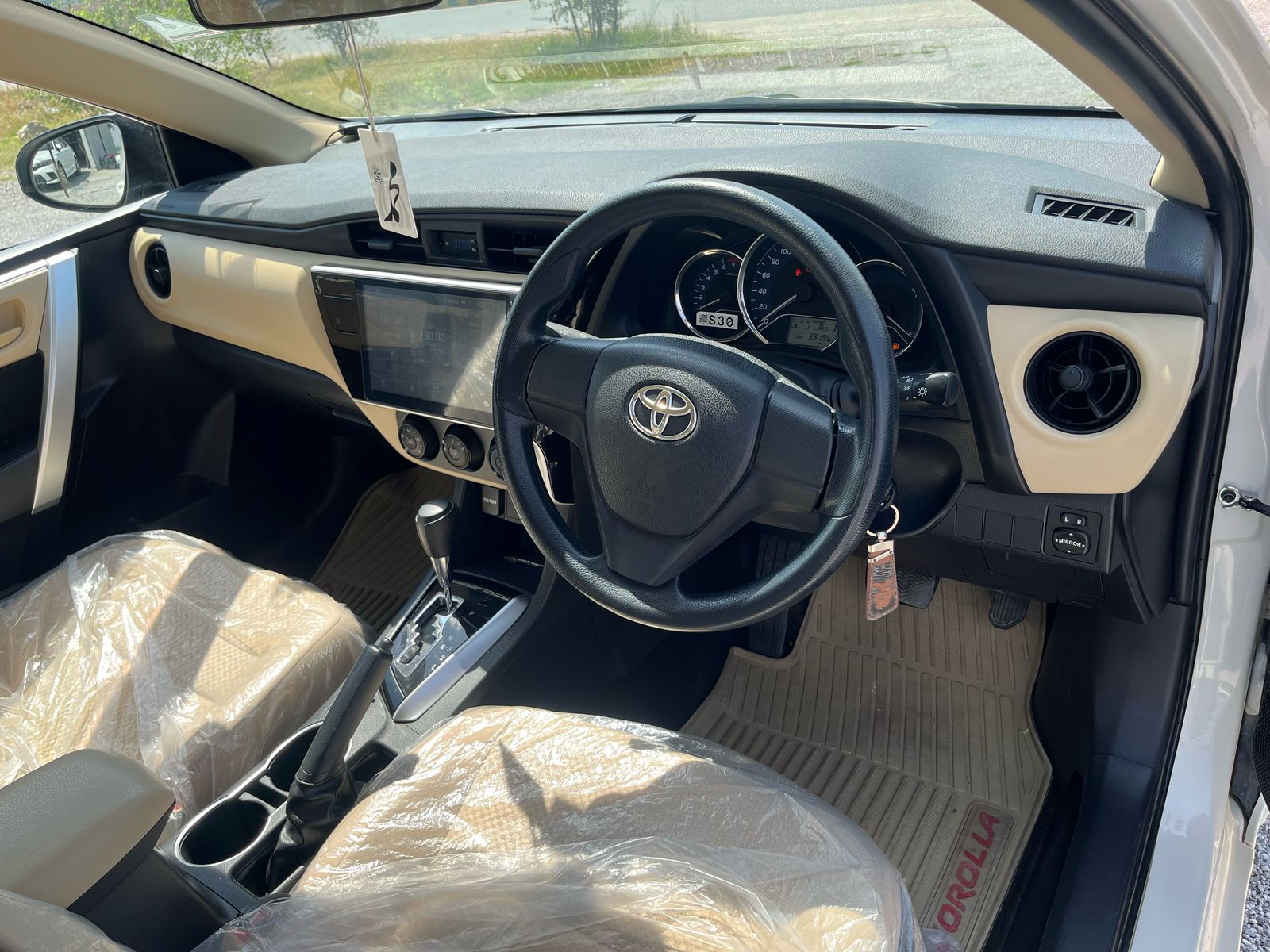 COROLLA GLi