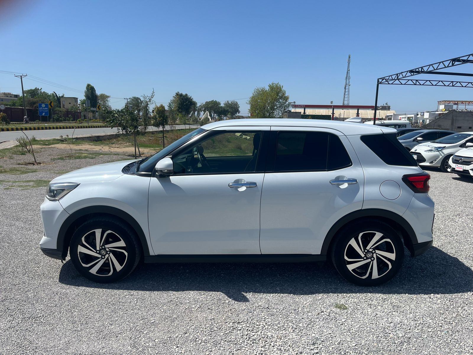 TOYOTA RAIZ