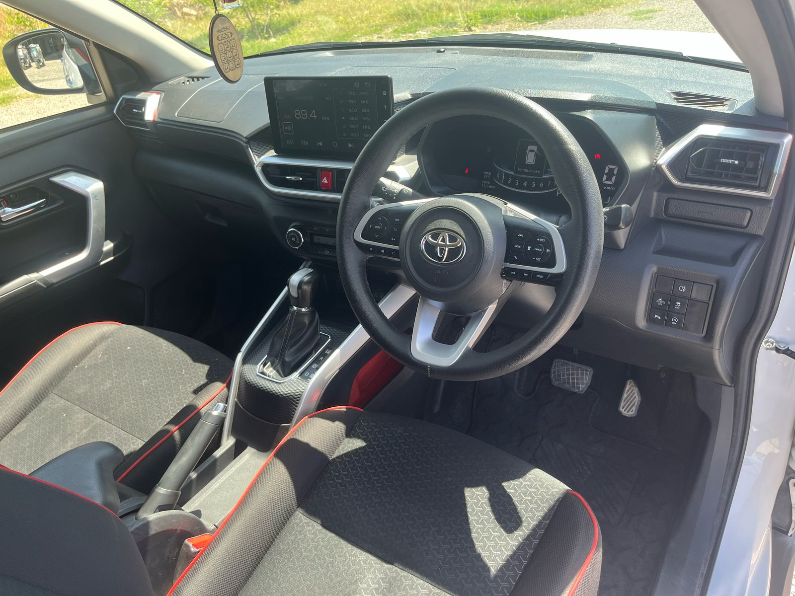 TOYOTA RAIZ