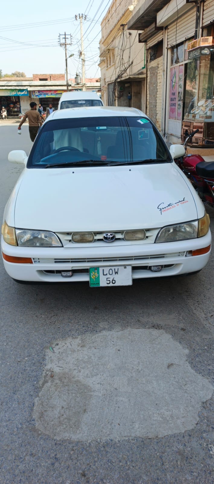COROLLA XEE