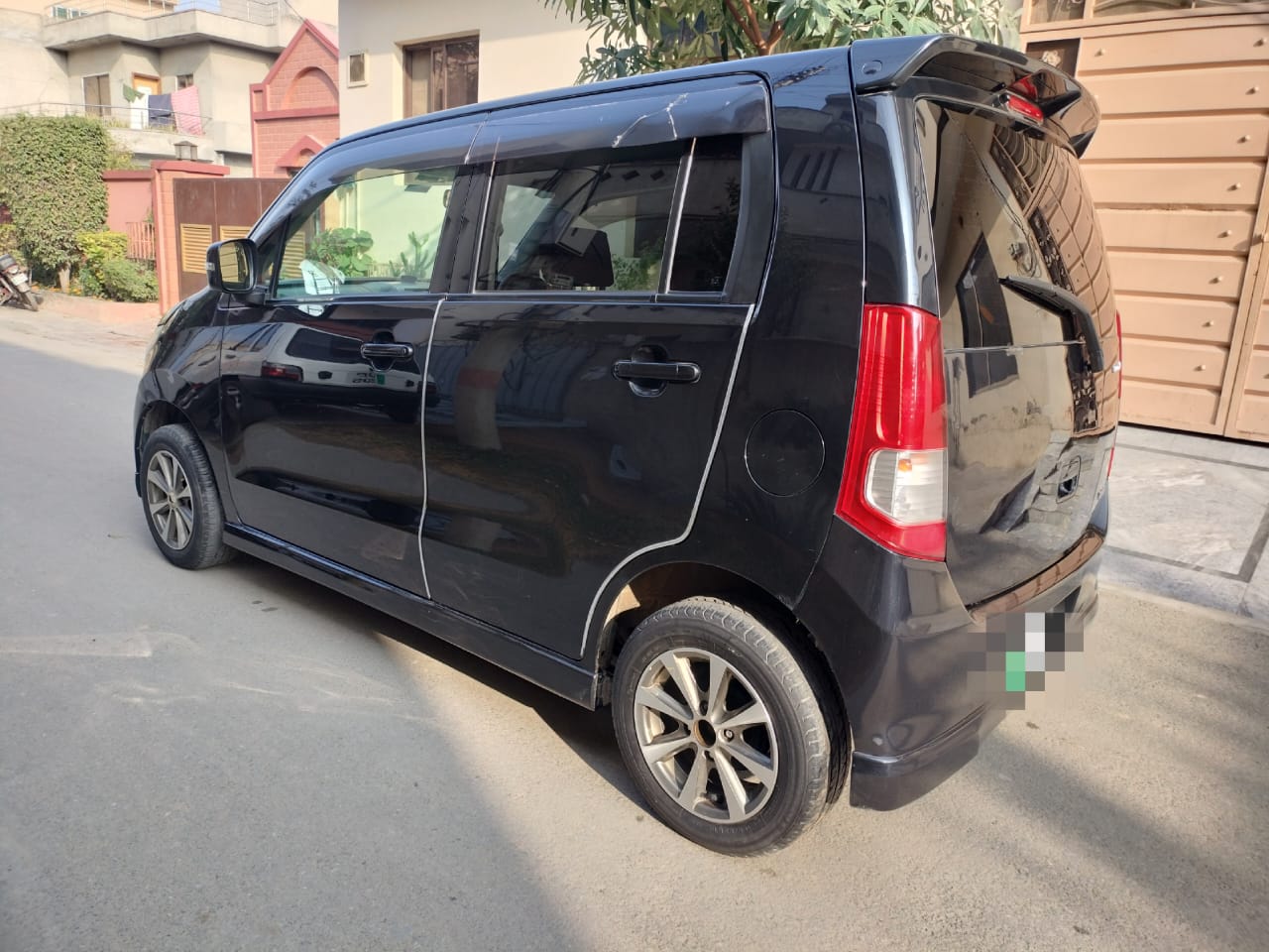 WAGON-R Limited