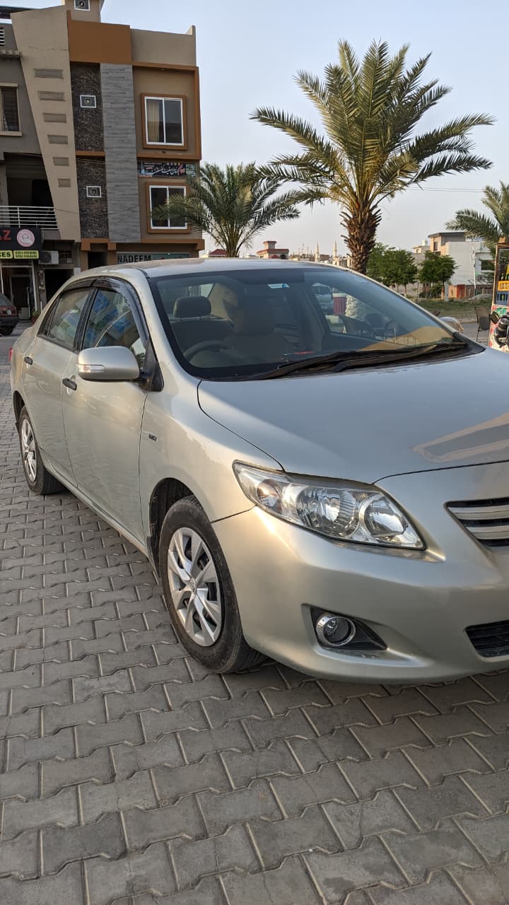 COROLLA GLi
