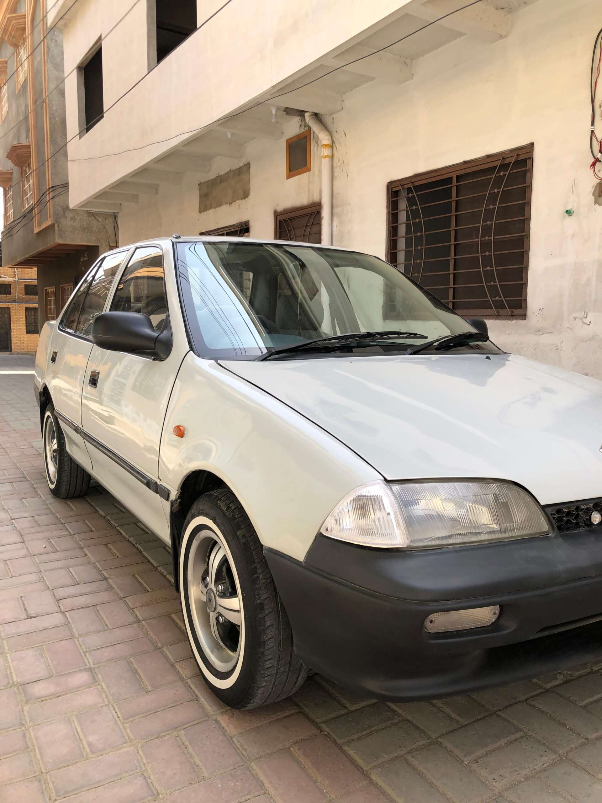 SUZUKI MARGALLA