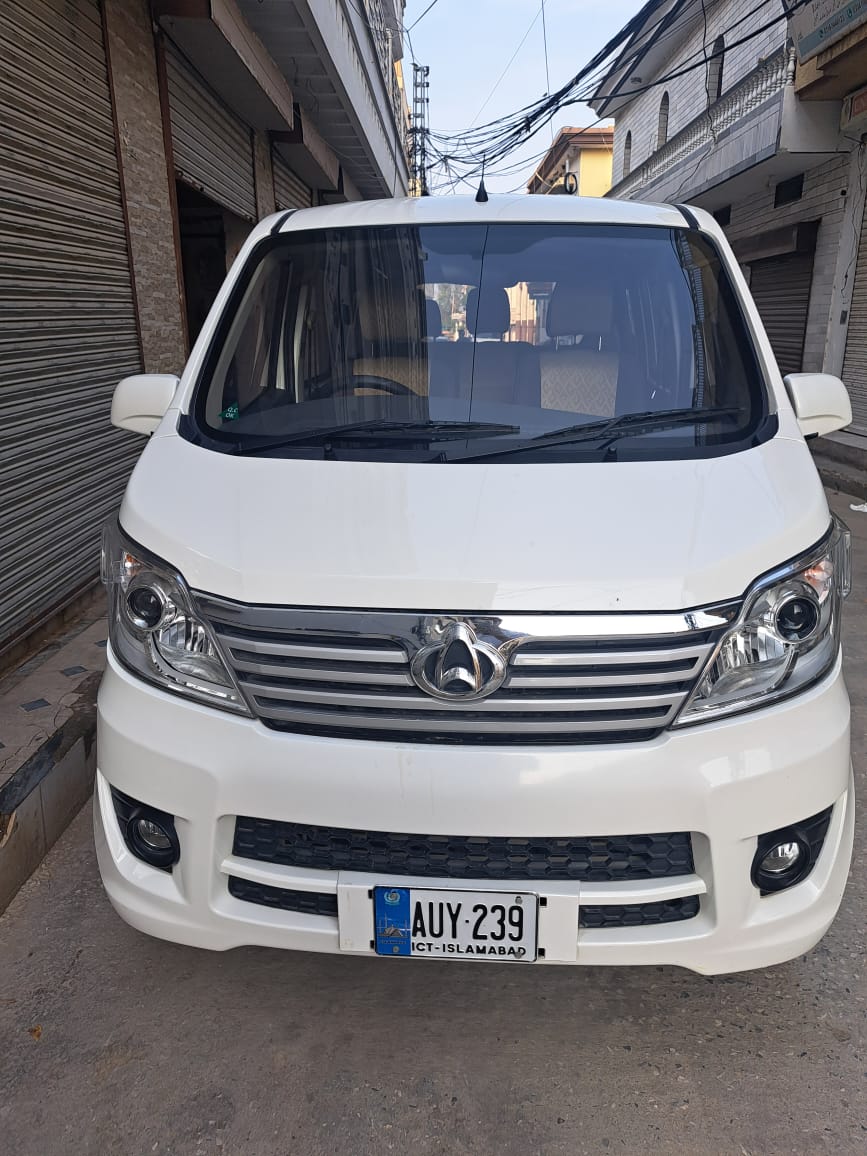 CHANGAN KARVAN - PLUS