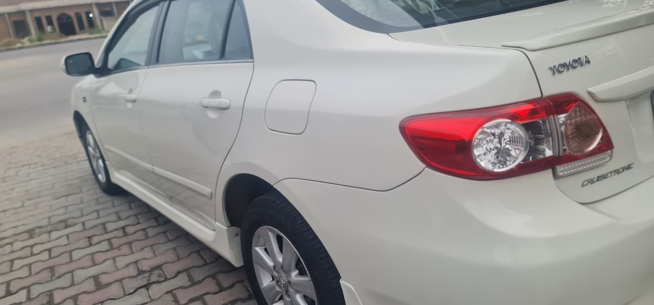 COROLLA ALTiS - 1.6 SR