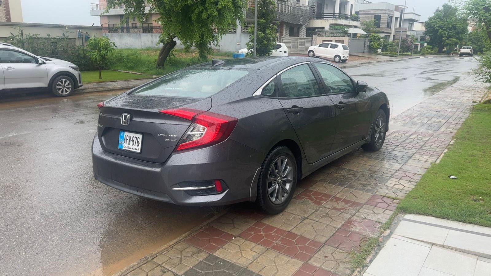 HONDA CIVIC - VTi Orial 1.8