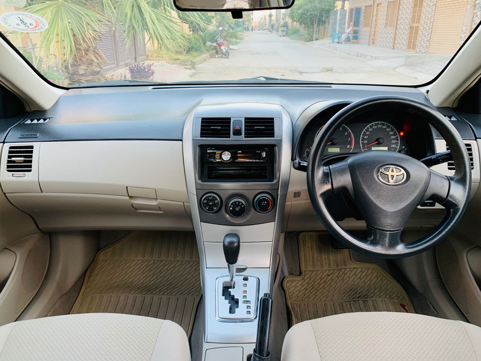 COROLLA GLi - 1.6