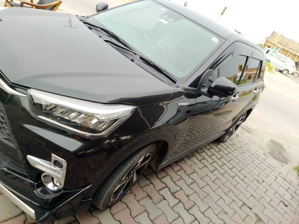 TOYOTA RAIZ