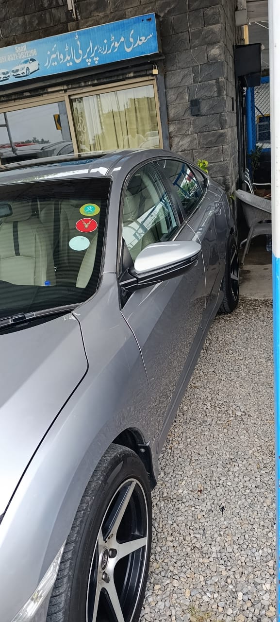 HONDA CIVIC - i-vtec VTi 1.8