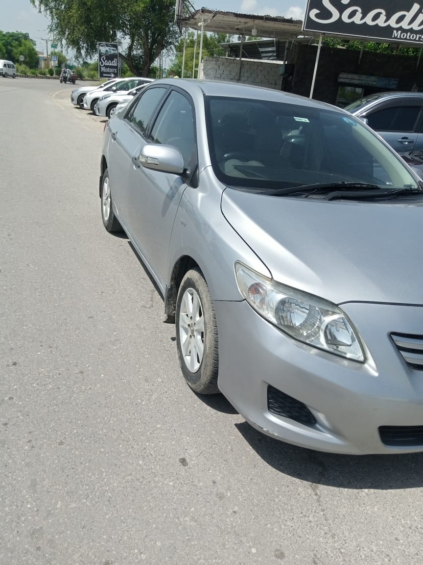 COROLLA GLi