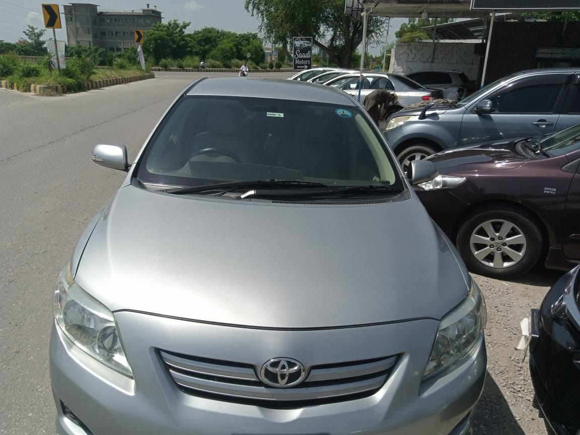 COROLLA GLi