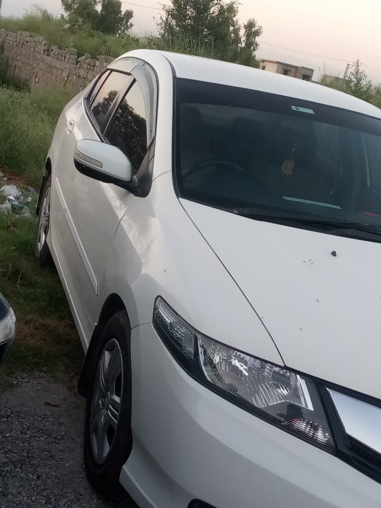 Honda City -