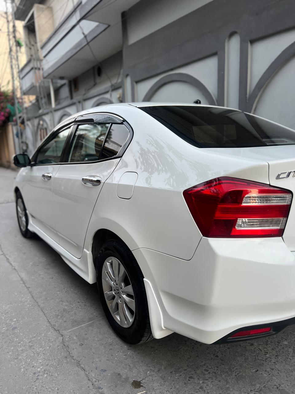 HONDA CITY - i-Vtec