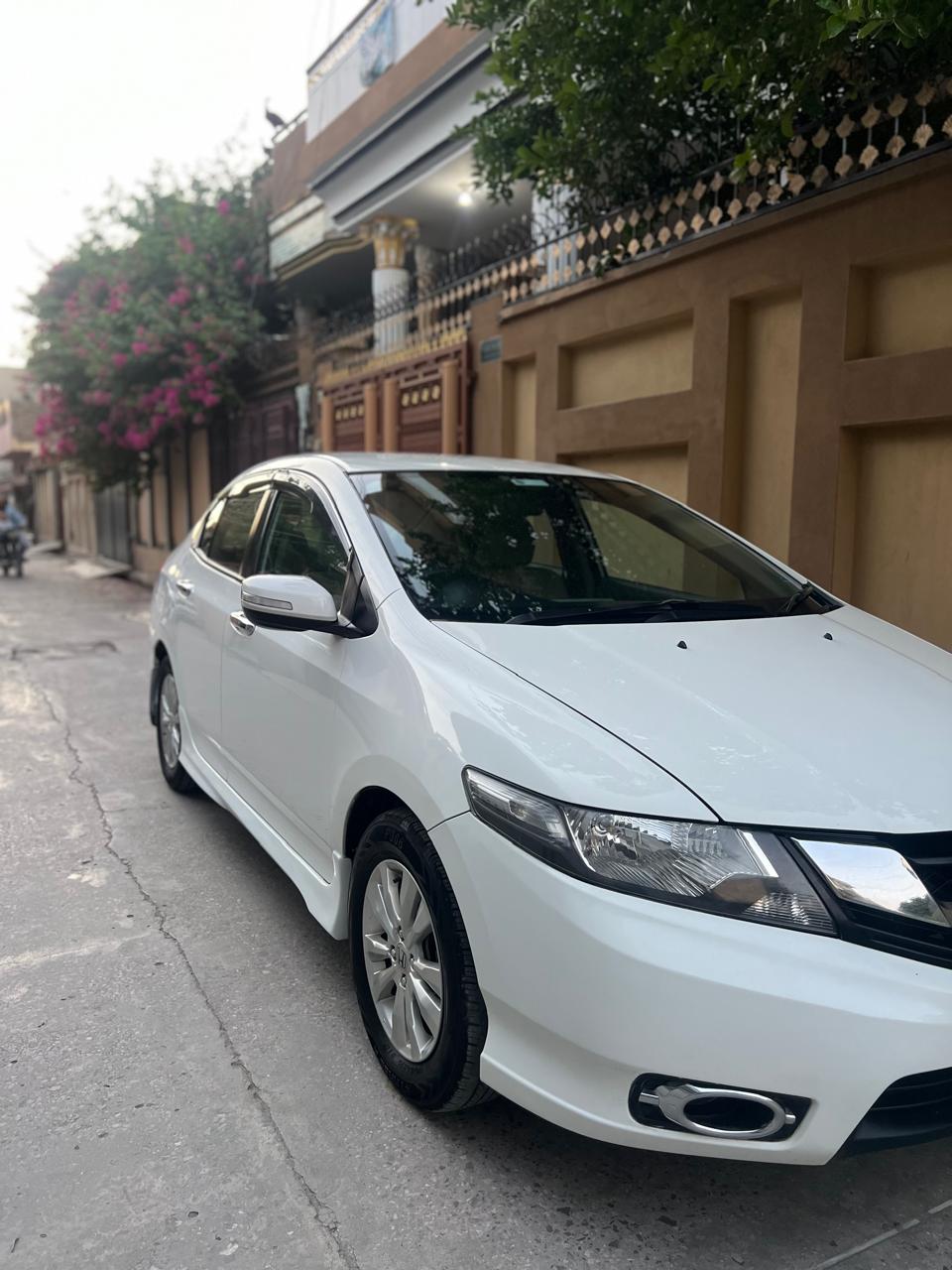HONDA CITY - i-Vtec
