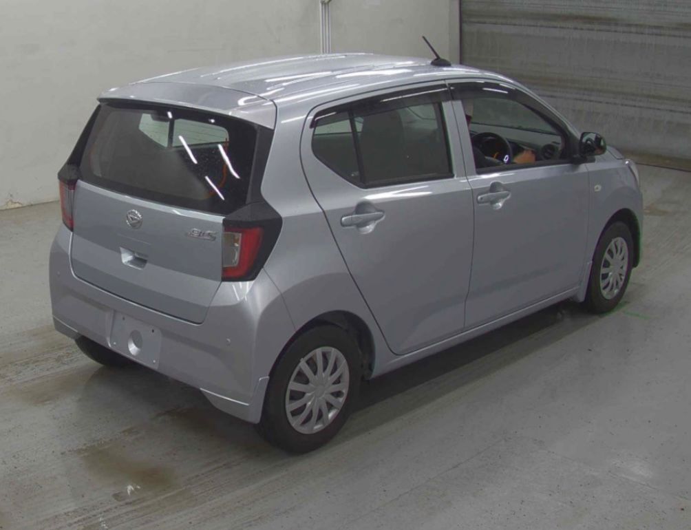 DAIHATSU MIRA ES
