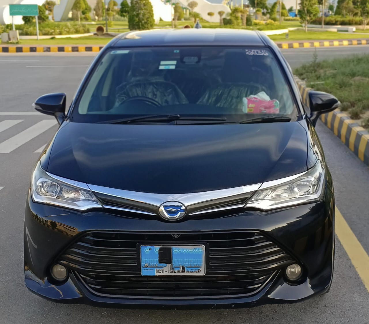 TOYOTA FIELDER - HYBRID