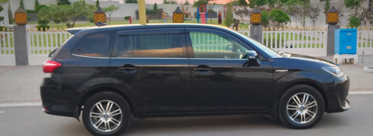 TOYOTA FIELDER - HYBRID