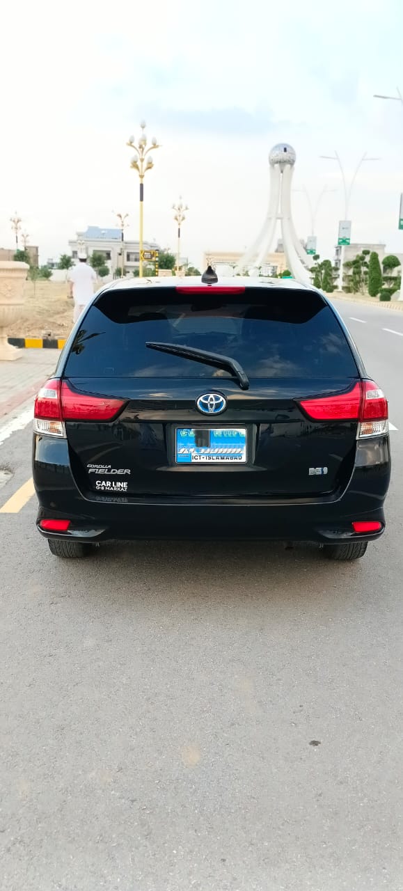 TOYOTA FIELDER - HYBRID