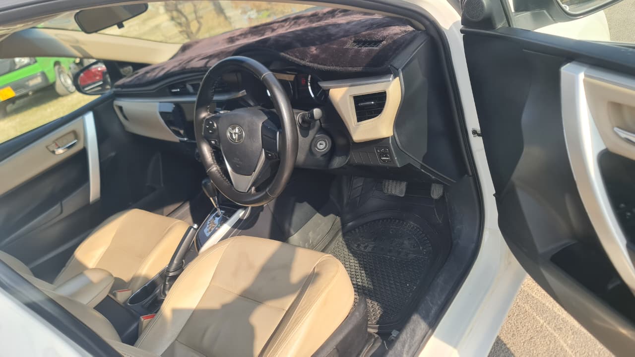 TOYOTA COROLLA ALTIS - CVT-i 1.8 - Grande