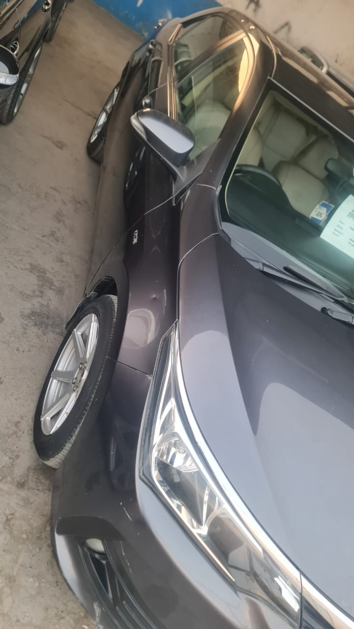 TOYOTA COROLLA GLi