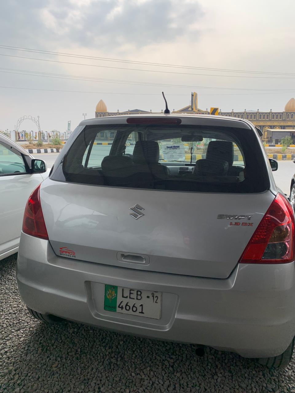 SUZUKI SWIFT DX 1.3
