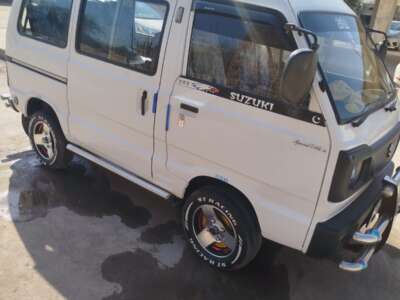 SUZUKI BOLAN